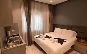 Alb Apartments